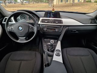 BMW Serie 3 F30 318d 143cv 2013