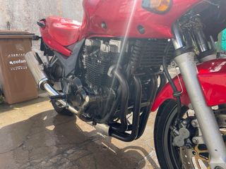 Kawasaki ZR7S 2001