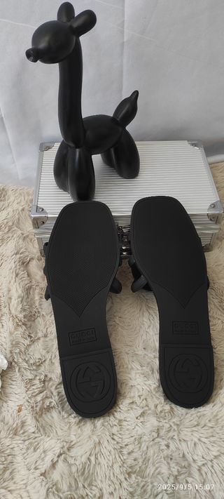 Sandalias planas Negras