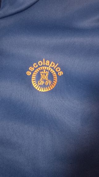 Chaqueta chándal escolapios talla 16