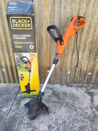 Aparador Relva Black Decker 450W