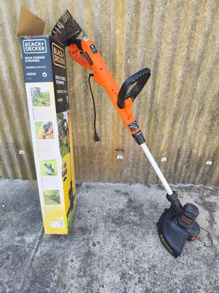 Aparador Relva Black Decker 450W