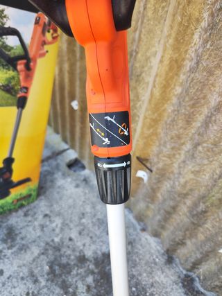 Aparador Relva Black Decker 450W