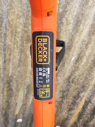 Aparador Relva Black Decker 450W