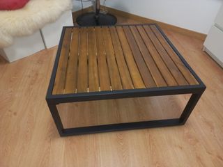 Mesa de terraza madera y metal