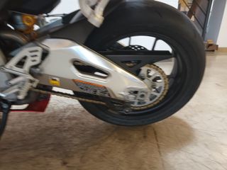 Aprilia RSV4 APRC ABS