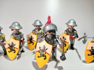 Playmobil Guerrero León Amarillo