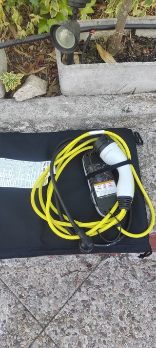 Cargador Coche Híbrido Eléctrico Vw