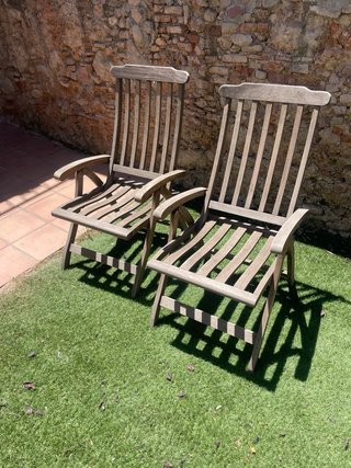 Sillón de teka plegables dispongo de dos iguales.