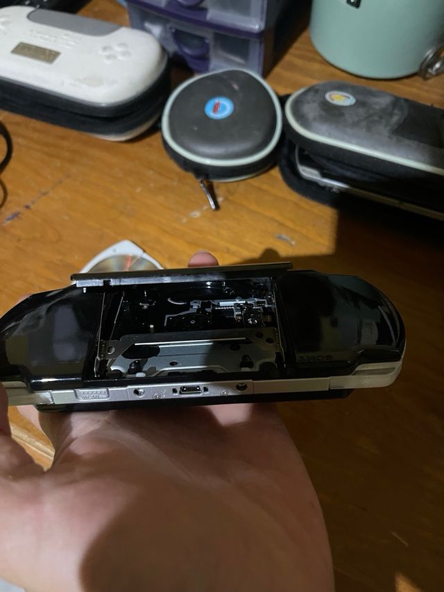 Sony PSP Nera con giochi