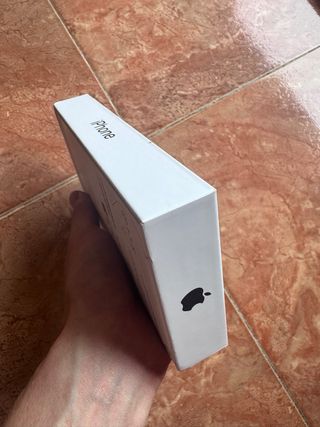iPhone 16 Negro 256GB Nuevo