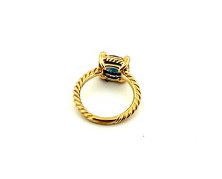 Anillo Turquesa y Diamantes Oro