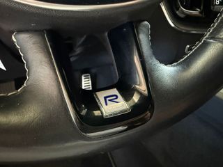 VOLVO XC60 2.0 T8 AWD RDESIGN AUTO