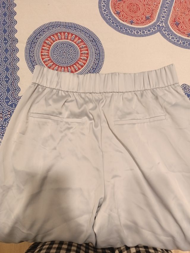 Pantalones azul plateados