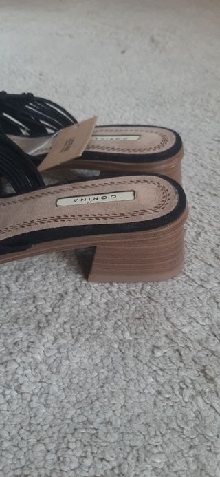 Sandalias Corina
