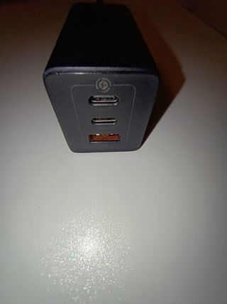 Cargador y accesorios para ordenador portátil 