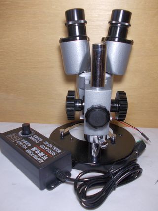 Microscopio 20x Enosa con luz LED