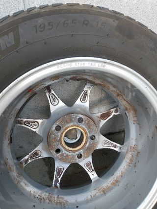 Llantas Momo 15 5x112