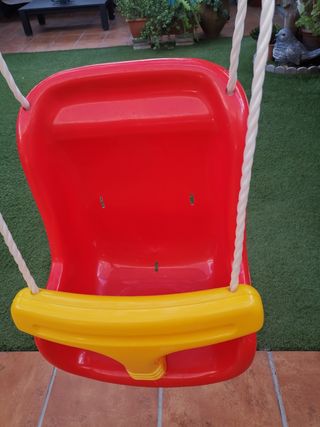 Columpio para niños rojo y amarillo