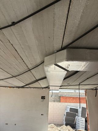 Instalación aire acondicionado.