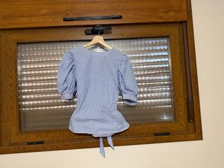 Blusa Rayas Azules y Blancas