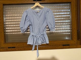 Blusa Rayas Azules y Blancas