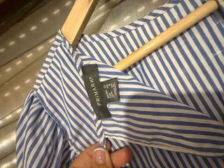 Blusa Rayas Azules y Blancas