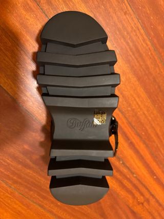 Sandalias Buffalo Negras sin usar.