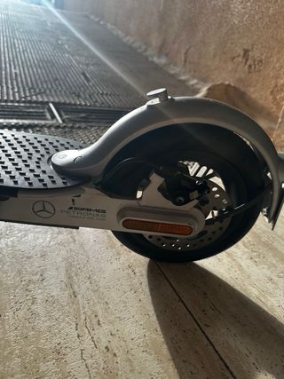 Patinete Eléctrico Xiaomi Mercedes benz AMG