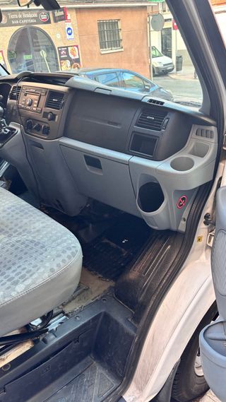Ford Transit 2013
