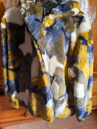 Chaqueta de pelo sintético multicolor