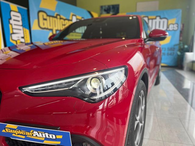 Alfa Romeo Stelvio SPRINT 2.2 diésel 190cv Q4 auto