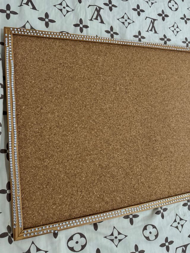 Tablón de corcho decorado