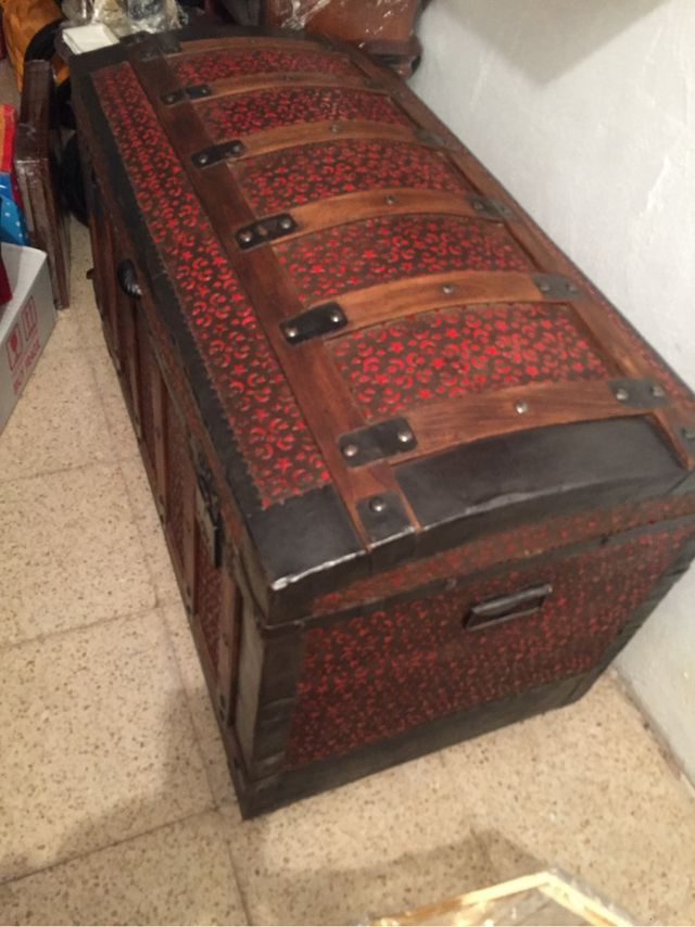 Baúl antiguo restaurado
