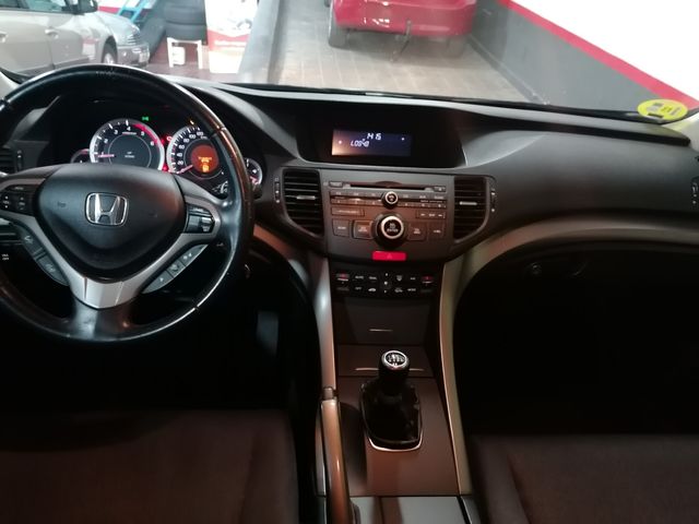 Honda Accord TOURER 2.2 i-DTEC Elegance