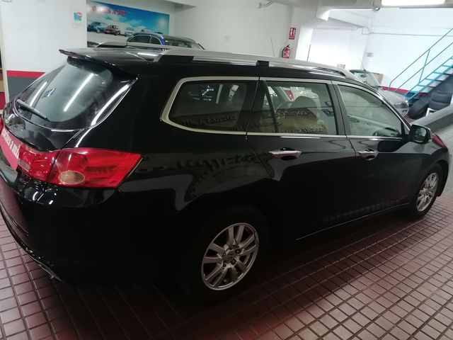 Honda Accord TOURER 2.2 i-DTEC Elegance