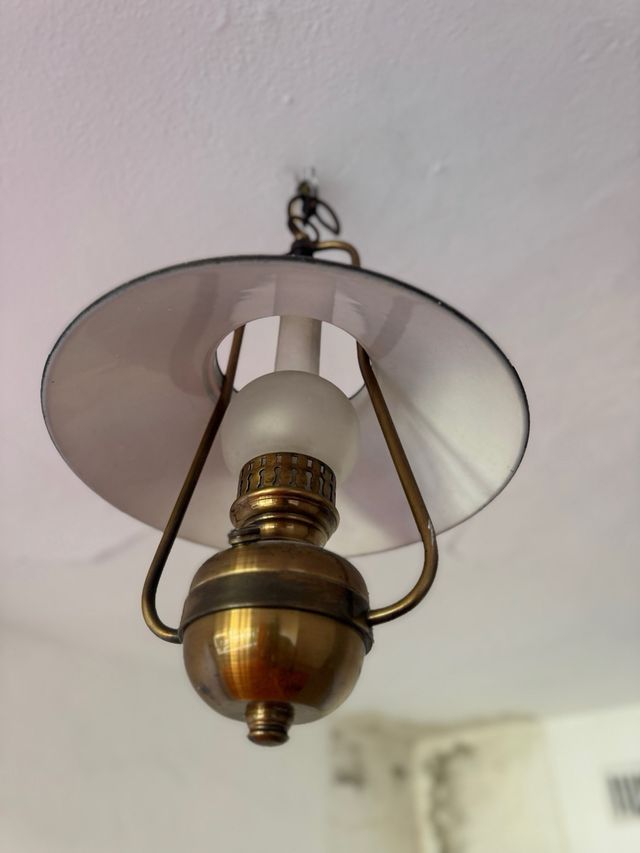 Lámpara antigua candil latón