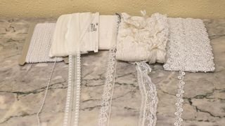 Lote de encaje blanco para manualidades 9
