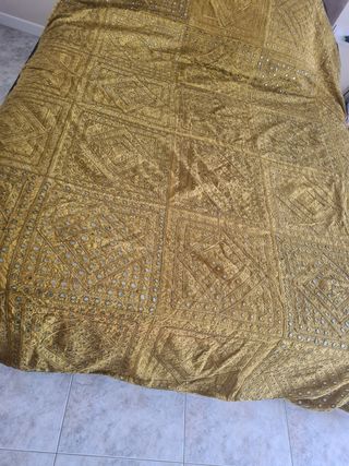 Colcha dorada y negra Pesada, con espejitos