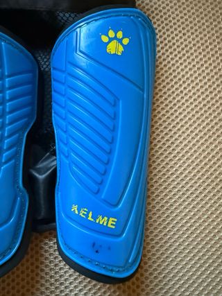 Espinilleras Kelme Azul