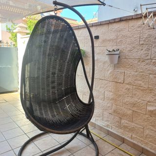 Sedia sospesa in rattan nero
ASCOLTO LE OFFERTE