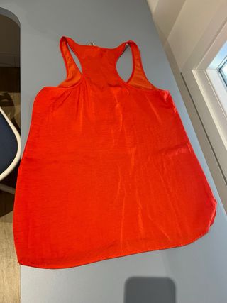 Camisetas sin mangas de 2 colores diferentes 