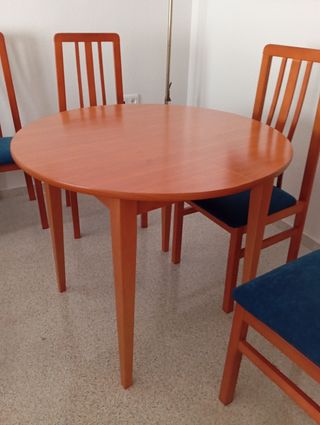 Mesa de comedor extensible de madera