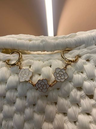 Borsa bianca in fettuccia di tulle