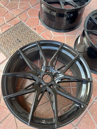 Llantas M4 CS 20 pulgadas