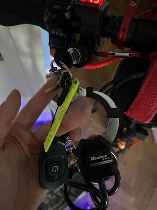 Patinete Smartgyro DGT 2024