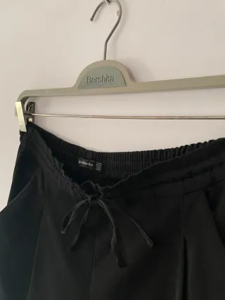 Pantalón de traje Stradivarius negro