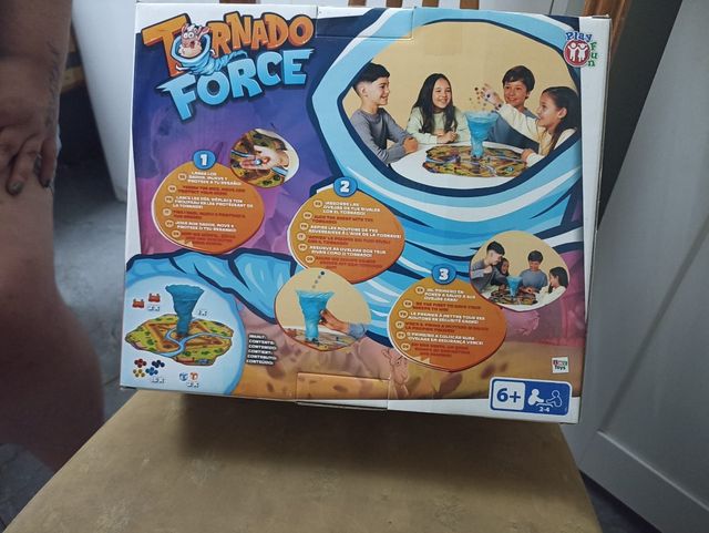 Juego de mesa Tornado Force