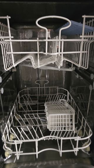 Lavadora y Lavavajillas Indesit