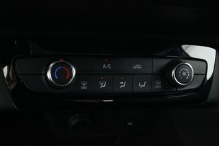 Opel Corsa 1.2 Turbo Edition